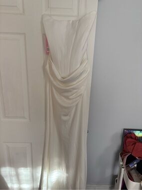 Papillon Blanc Strapless Ivory Draped Satin Wedding Dress
